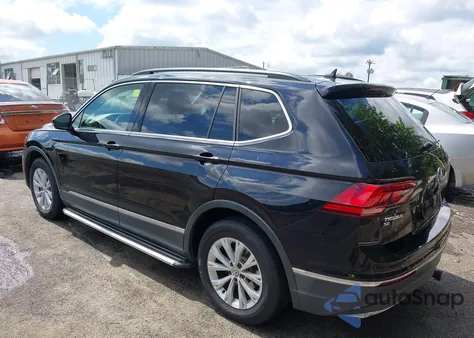 2018 Volkswagen Tiguan 2.0T Se/2.0T Sel z USA, uszkodzony, nr VIN 3VV3B7AX6JM029465